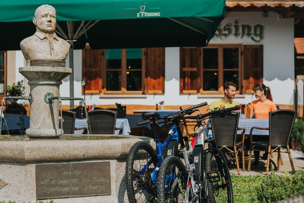 Ortner'S Resort Bad Füssing エクステリア 写真 The bust of František Xaver Svoboda in the town of Poděbrady