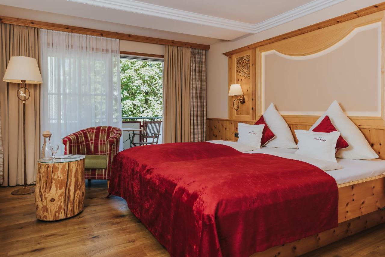 Ortner'S Resort Bad Füssing エクステリア 写真 A typical room at the Hotel Axelmannstein